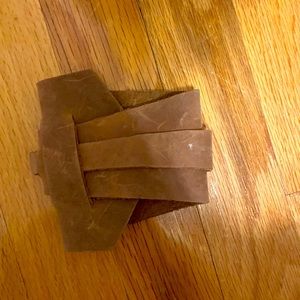 REY - STAR WARS: RISE OF SKYWALKER WRIST CUFF